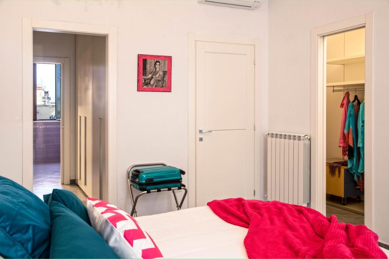 נאפולי Ferdinando Arthouse Oversized Modern Apartment - By Gocce Team מראה חיצוני תמונה
